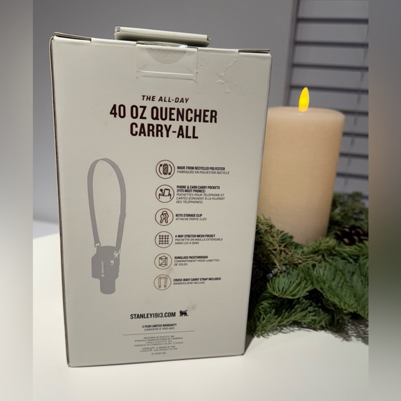 New STANLEY 40 oz Quencher Carry-All (No Cup) + Free Christmas Wrapping FastShip - Picture 3 of 3